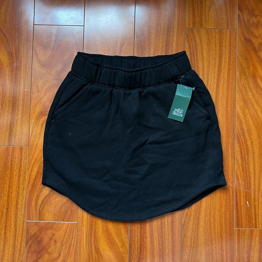 NWTs Wild Fable Sweat Skirt